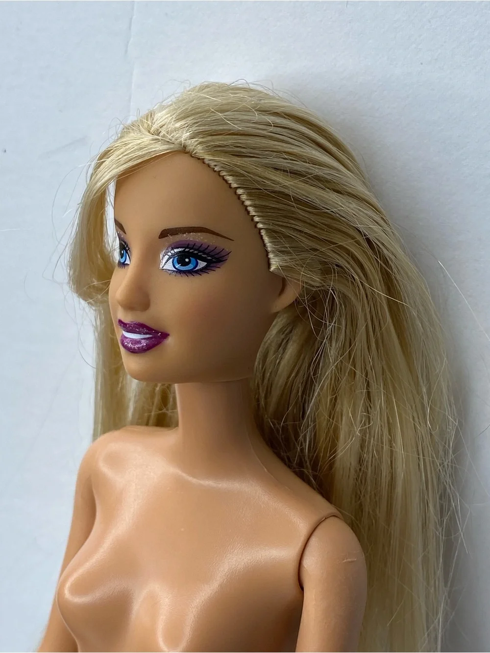 Vintage Mattel Early 2000s Y2K Fashion Fever Barbie Doll Glitter Lips -Redressed